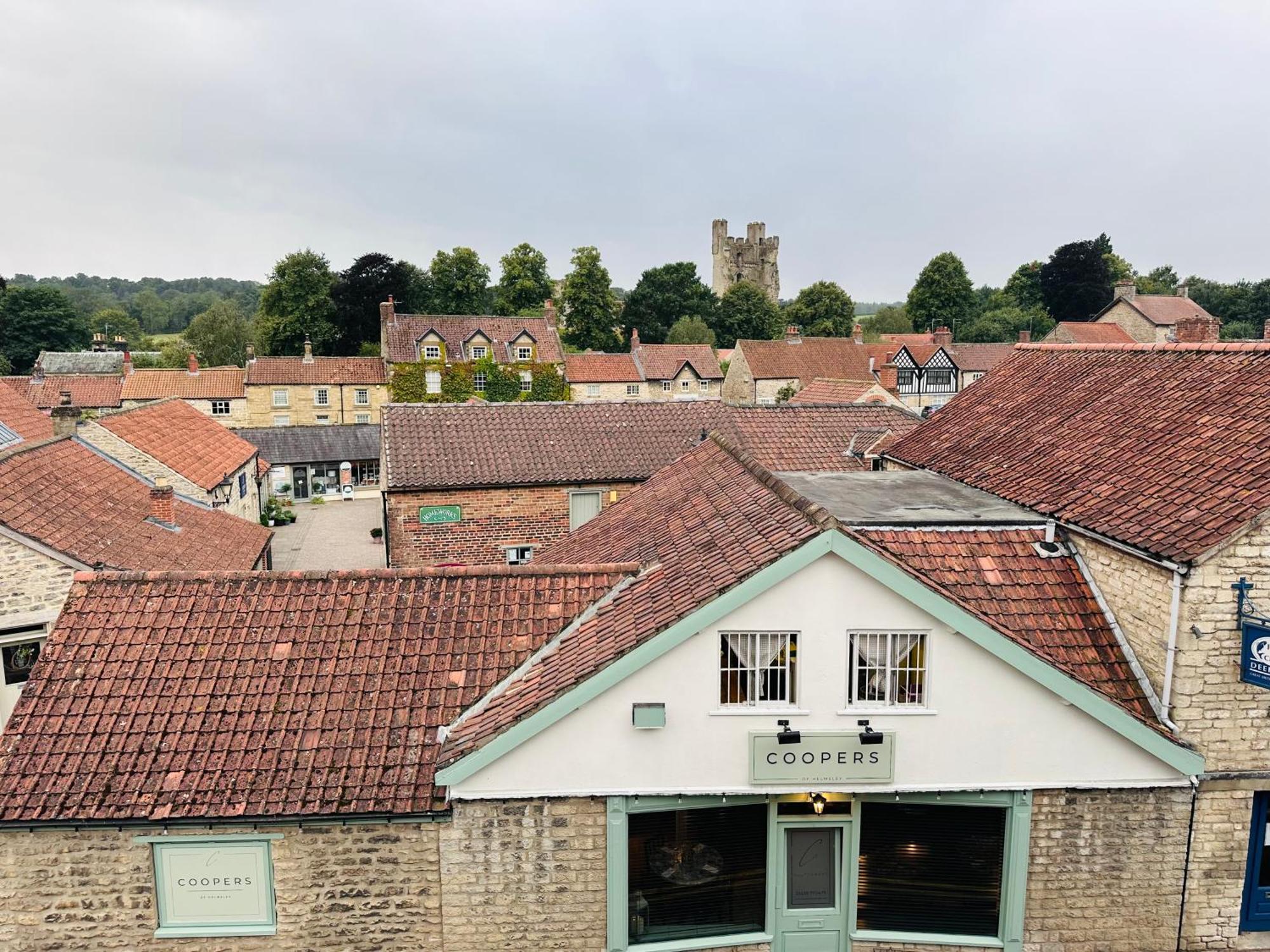 Porters Coffee Shop And B&B Helmsley Exterior photo